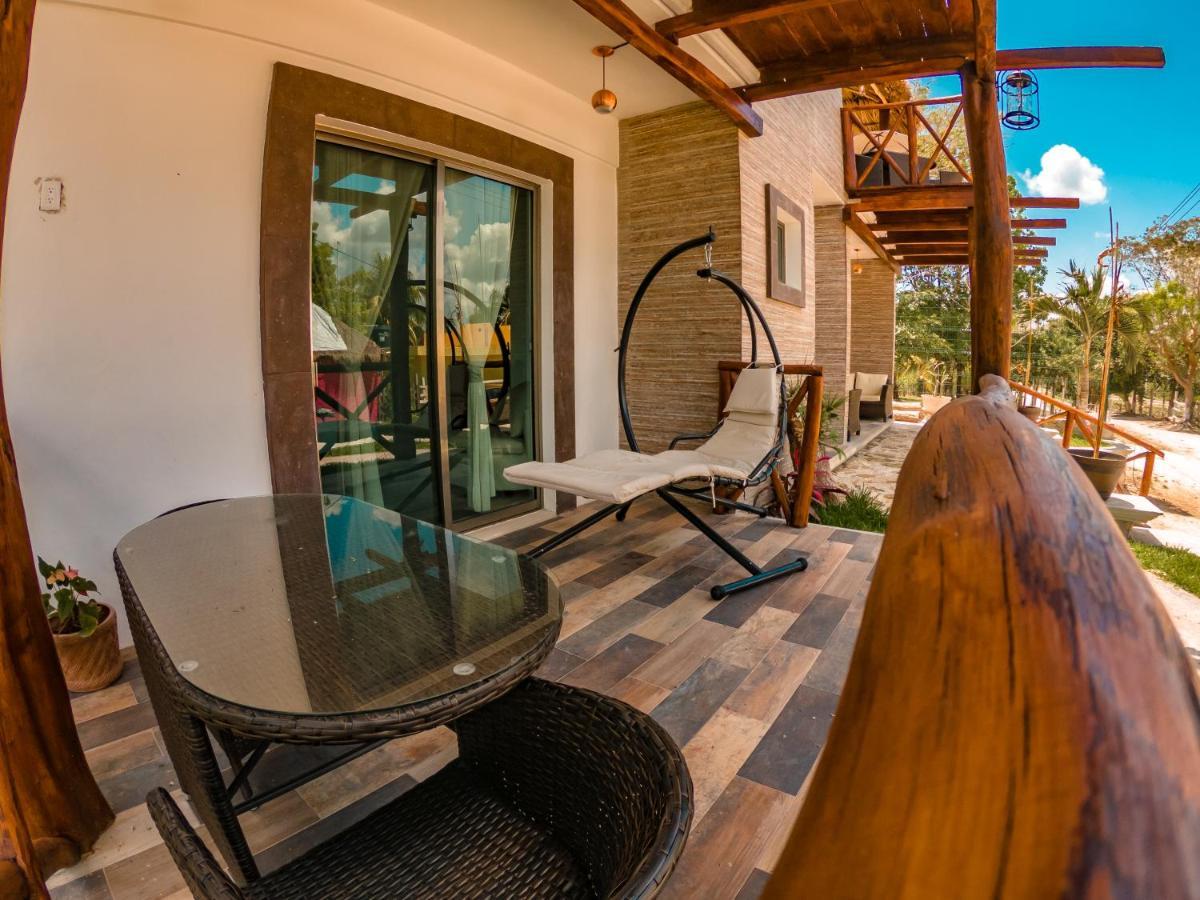 Hotel Pancho Villas Bacalar - Free Bikes And Paddles 외부 사진