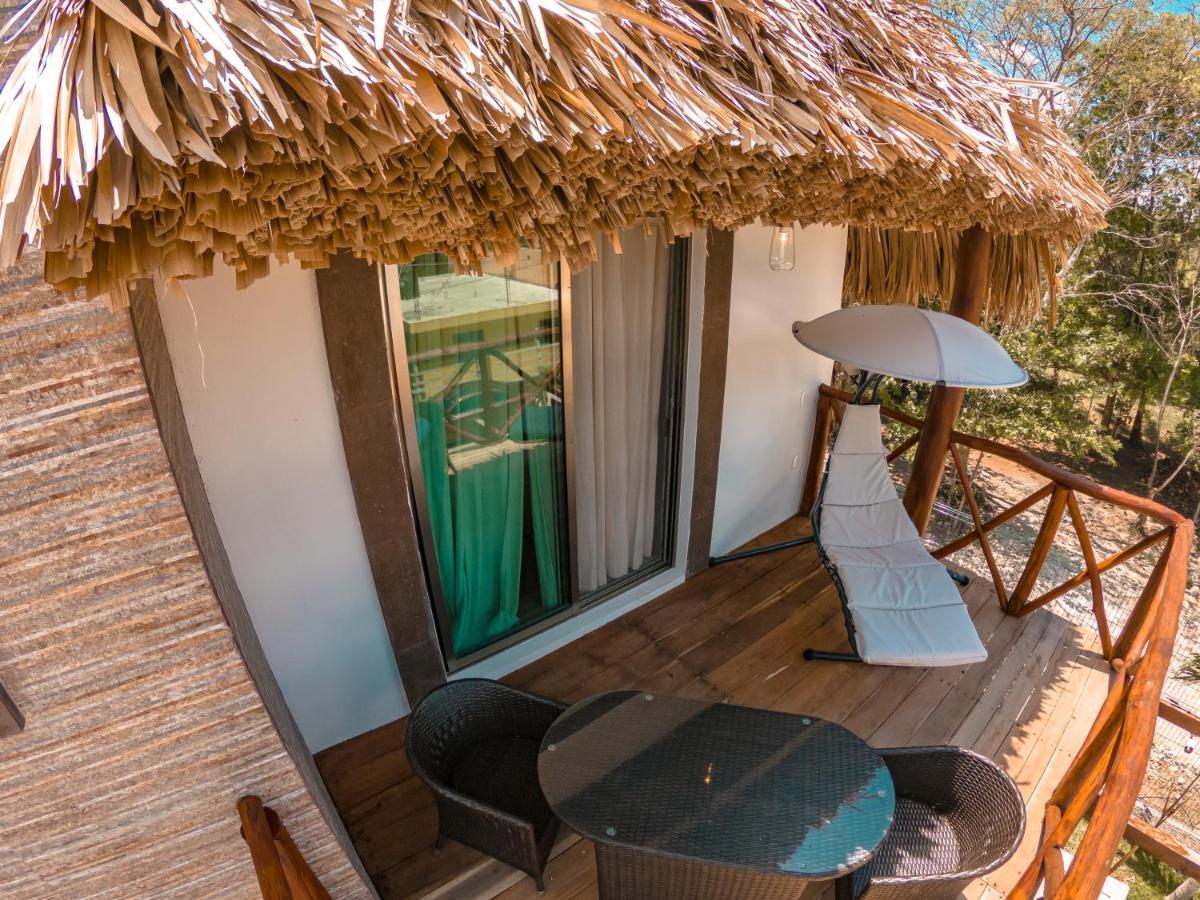 Hotel Pancho Villas Bacalar - Free Bikes And Paddles 외부 사진