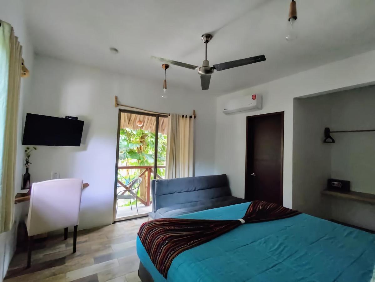 Hotel Pancho Villas Bacalar - Free Bikes And Paddles 외부 사진
