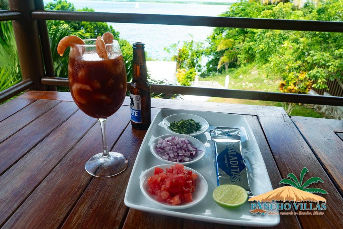 Hotel Pancho Villas Bacalar - Free Bikes And Paddles 외부 사진