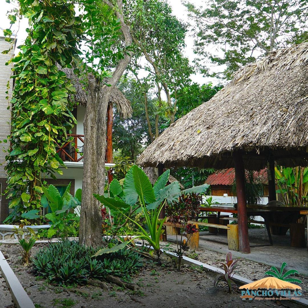 Hotel Pancho Villas Bacalar - Free Bikes And Paddles 외부 사진